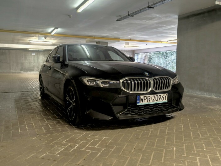 BMW Seria 3 Sedan 320i M Sport